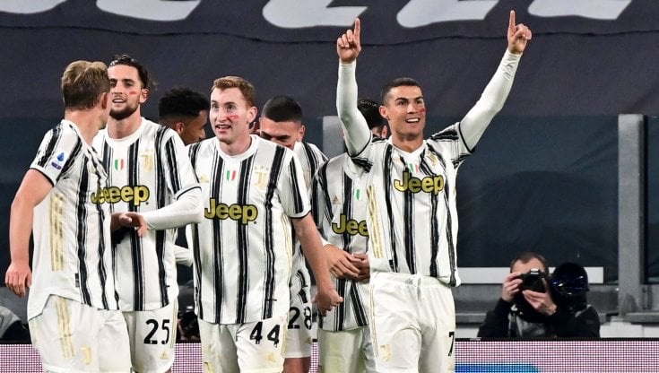 Juventus Cagliari 2-0, doppietta di&nbsp;Ronaldo