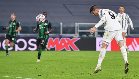Champions League, 2-1 al Ferencvaros, Juventus agli&nbsp;ottavi