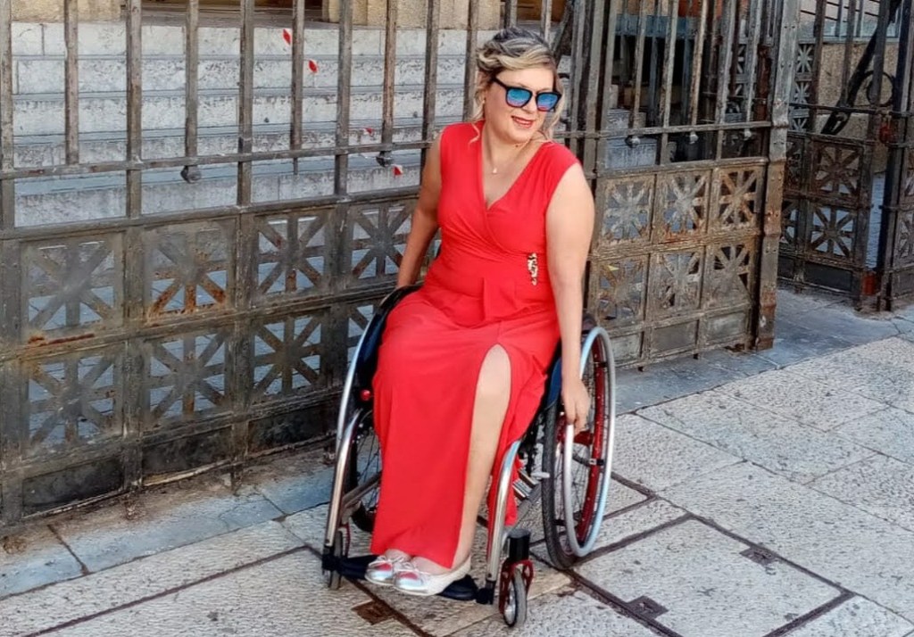 Trapani: rubata una carrozzina speciale a Giusy Barraco, campionessa paralimpica di&nbsp;nuoto