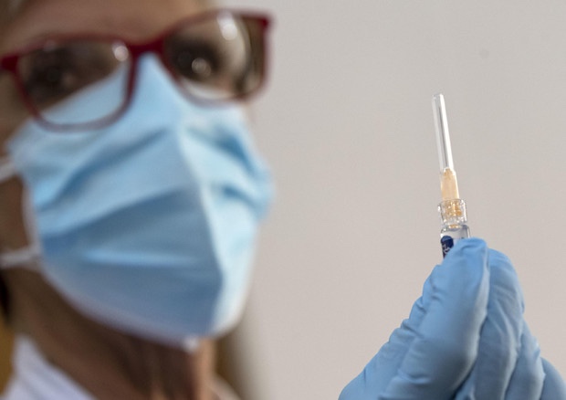 Muore a 43 anni sottufficiale della marina militare: era stato&nbsp;vaccinato