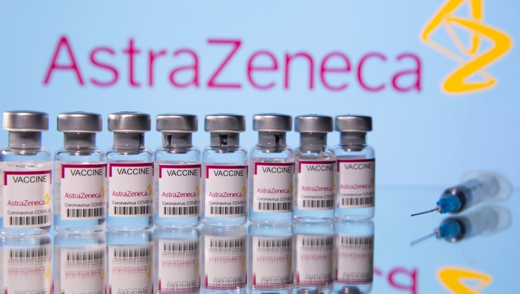Astrazeneca: familiari, donna a Napoli ‘in condizioni gravissime’