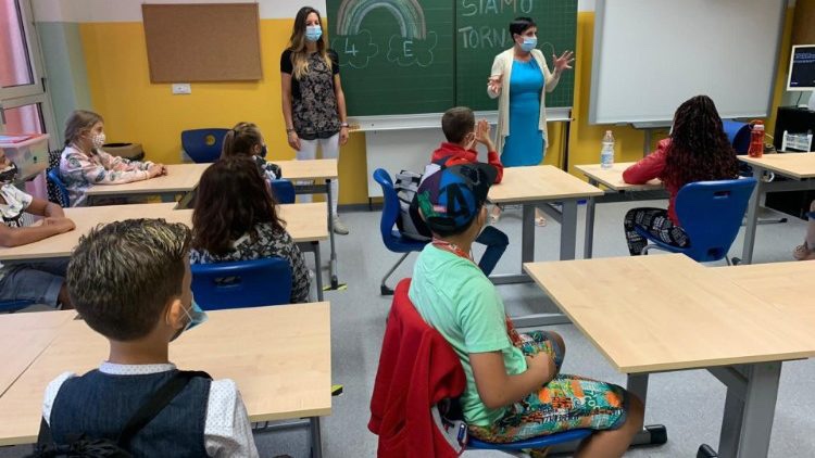 Scuola: oggi in classe 6,6 milioni di&nbsp;studenti