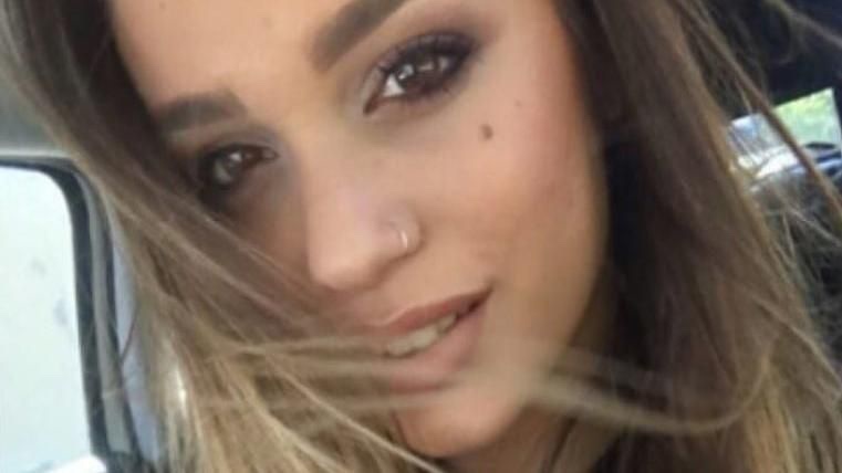 Incidente sul lavoro in azienda tessile, muore una&nbsp;22enne