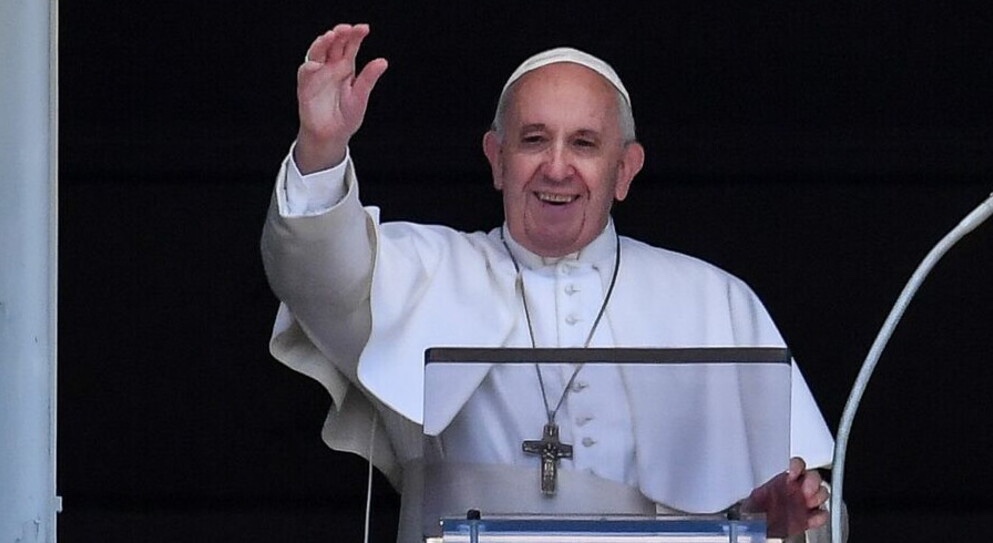 ESCLUSIVA: Papa Francesco ricoverato al Gemelli per un intervento chirurgico. Il bollettino: «Ha reagito&nbsp;bene»