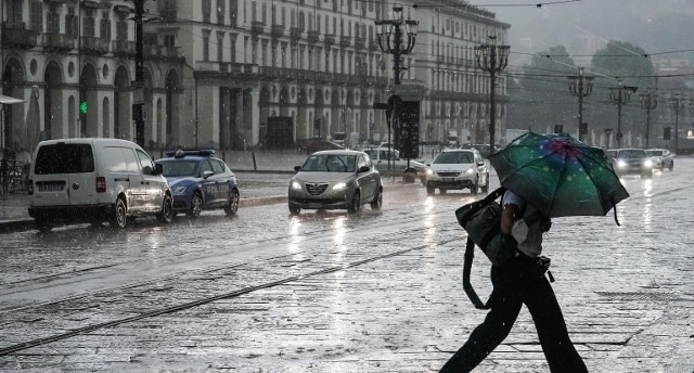 Maltempo, la Germania in ginocchio. Merkel: “Non vi lasceremo&nbsp;soli”