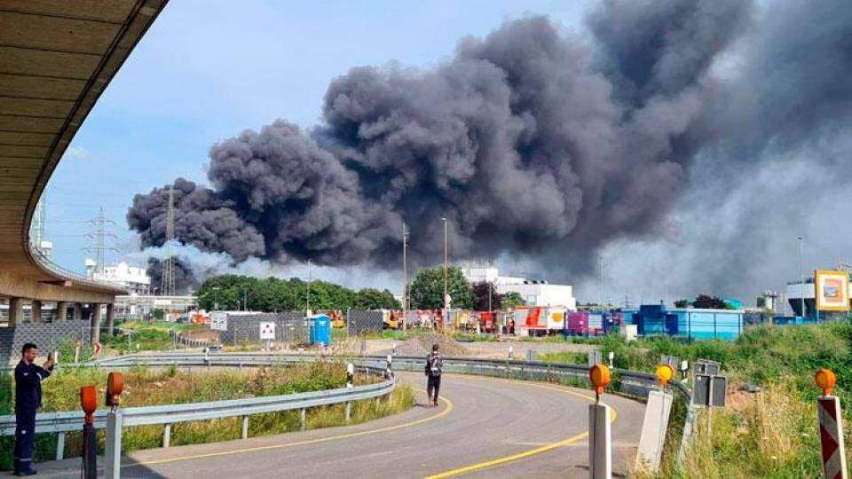 Esplosione in un impianto chimico a Leverkusen, 16 feriti, “due&nbsp;vittime”