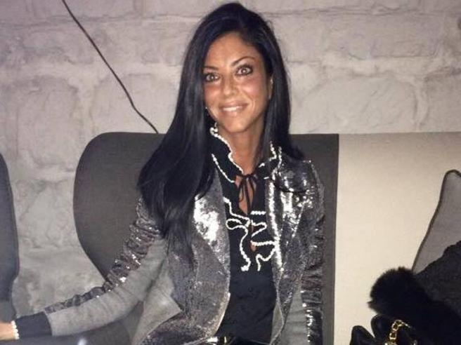 “Fu strangolata”, l’ipotesi sul suicidio di Tiziana&nbsp;Cantone
