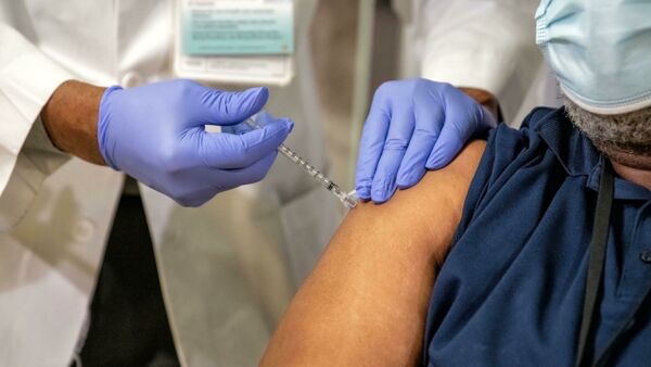 CORONAVIRUS Al G20 della Salute di Roma patto per immunizzare il mondo. Speranza: “Più vaccini per evitare nuove restrizioni”