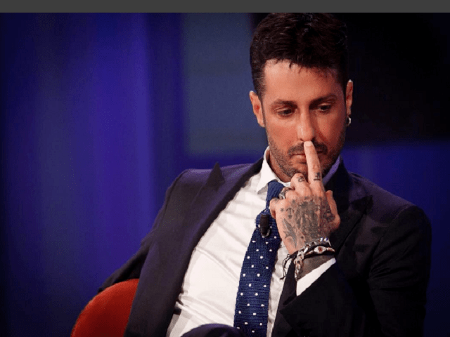 Fabrizio Corona evade dagli arresti domiciliari di Milano, fermato a Genova dalla&nbsp;Gdf