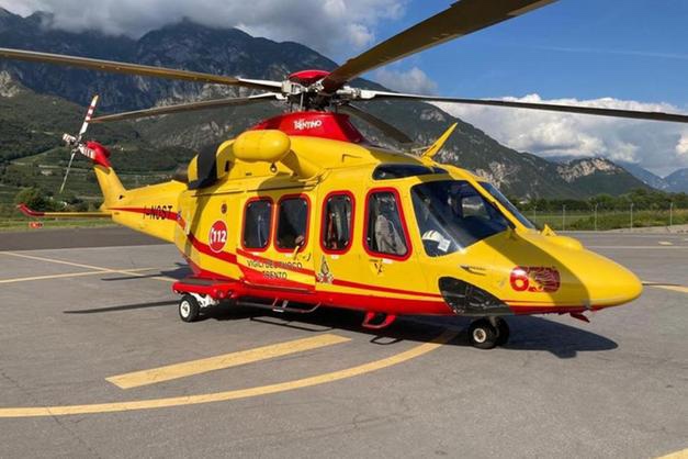 Mykonos, si fa un selfie davanti all’elicottero: decapitato 22enne figlio di una ricca famiglia&nbsp;inglese