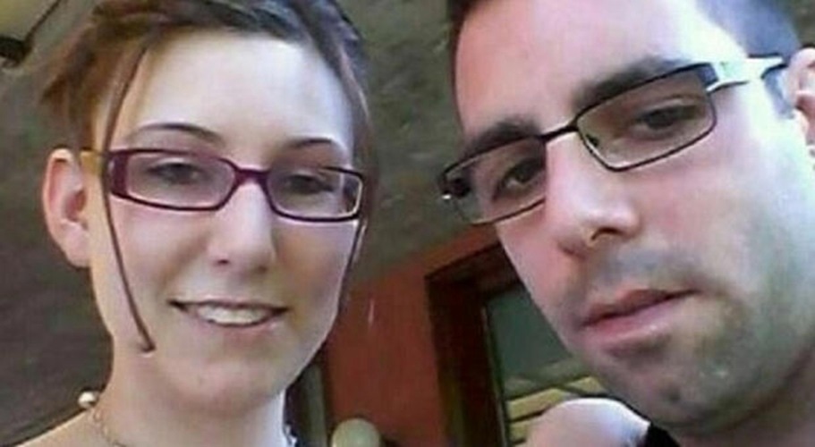 Sharon Verzeni, dalla villetta presi computer e cellulari. Le ultime parole di lei al 118: «Mi ha accoltellato». I contatti con&nbsp;Scientology